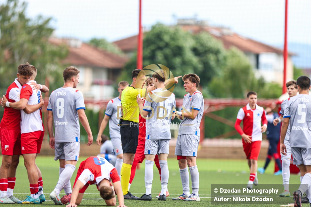 FK Vojvodina - FK Crvena Zvezda Kadeti 17.05. – Fotografije | Dzodan Photography