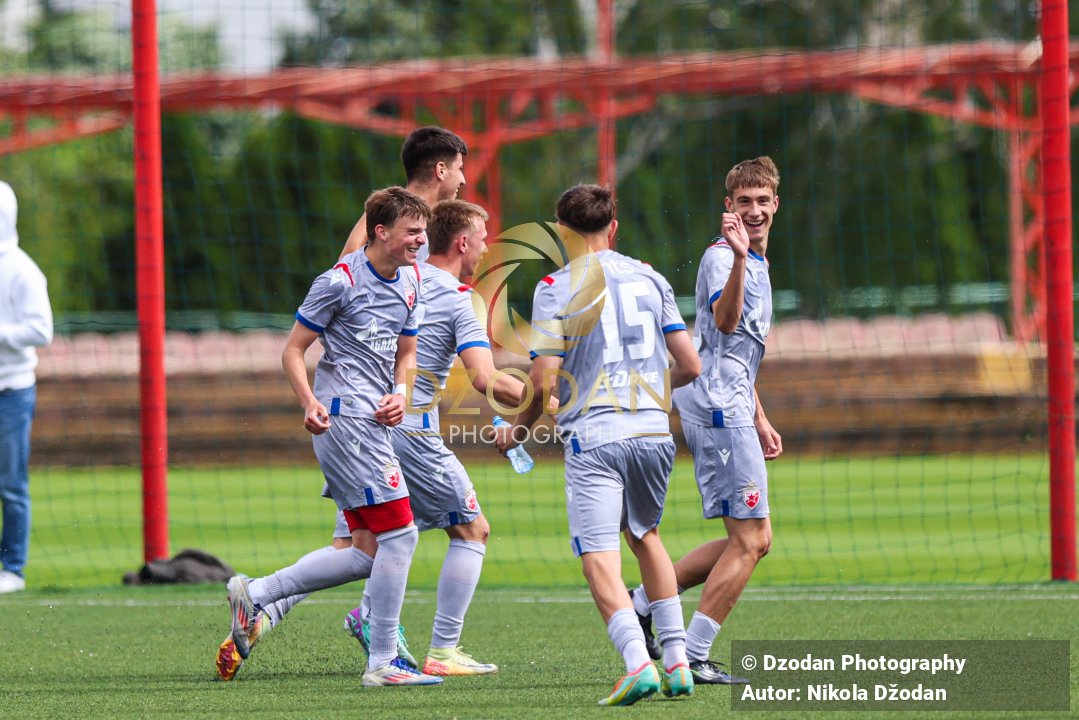 FK Vojvodina - FK Crvena Zvezda Kadeti 17.05. – Fotografije | Dzodan Photography