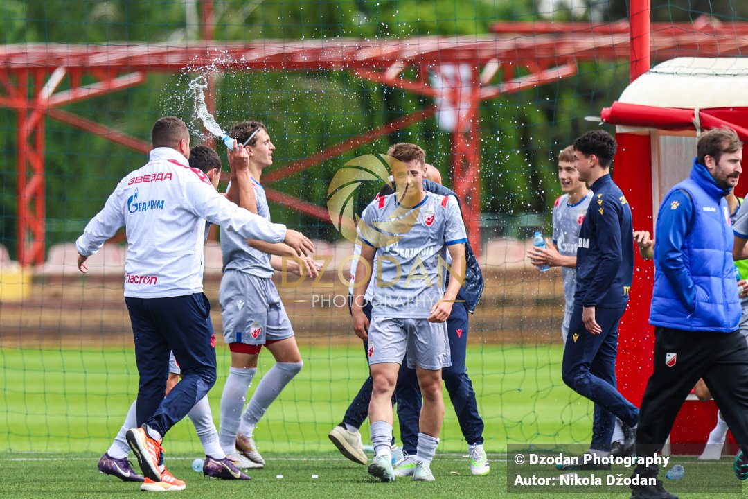 FK Vojvodina - FK Crvena Zvezda Kadeti 17.05. – Fotografije | Dzodan Photography