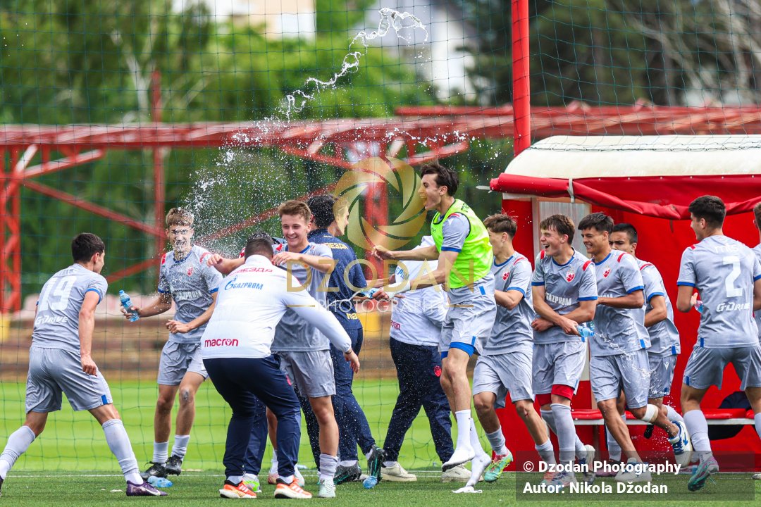 FK Vojvodina - FK Crvena Zvezda Kadeti 17.05. – Fotografije | Dzodan Photography