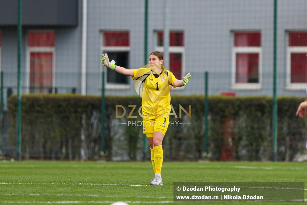 Serbia - Iceland WU17 EUROPEAN CHAMPIONSHIP – Fotografije | Dzodan Photography