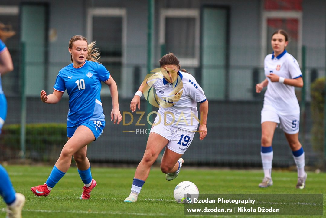 Serbia - Iceland WU17 EUROPEAN CHAMPIONSHIP – Fotografije | Dzodan Photography