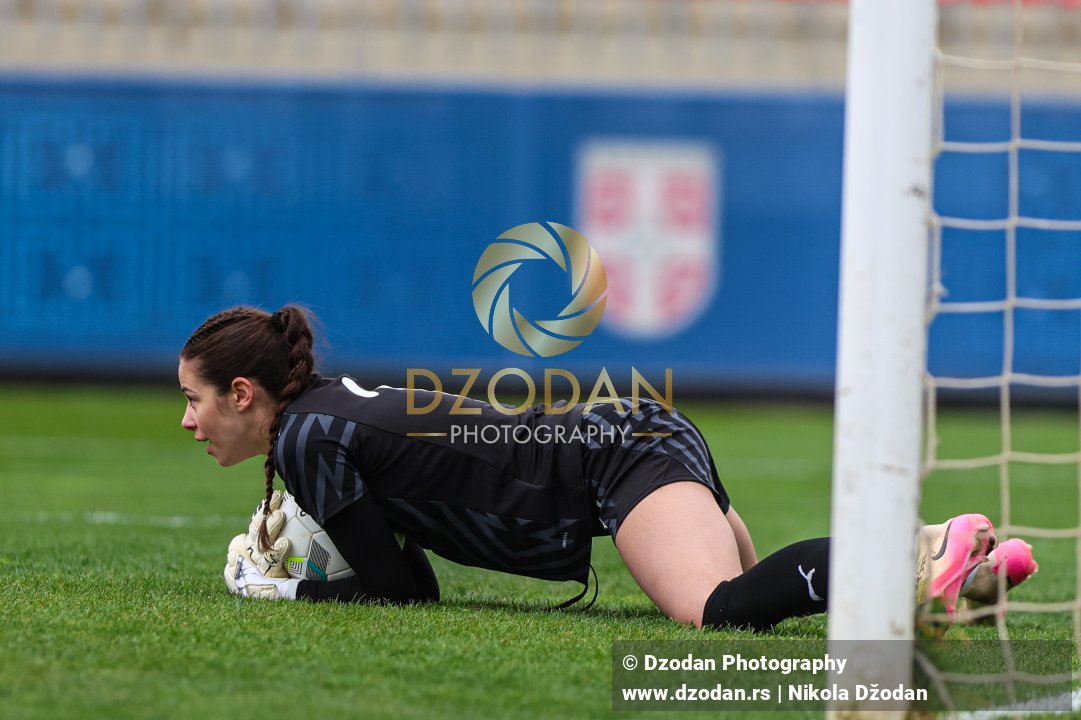 Serbia - Iceland WU17 EUROPEAN CHAMPIONSHIP – Fotografije | Dzodan Photography